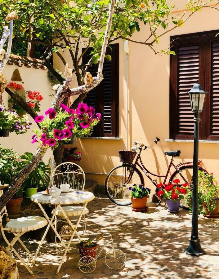 All'Antico Borgo Oristano Esterno foto